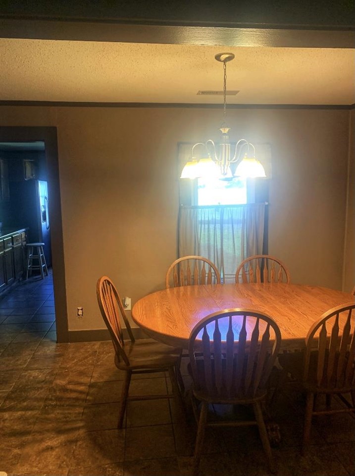 1008 Cobb Road Waynesboro, TN 38485 - Photo 10 of 14 Gallery Image 10