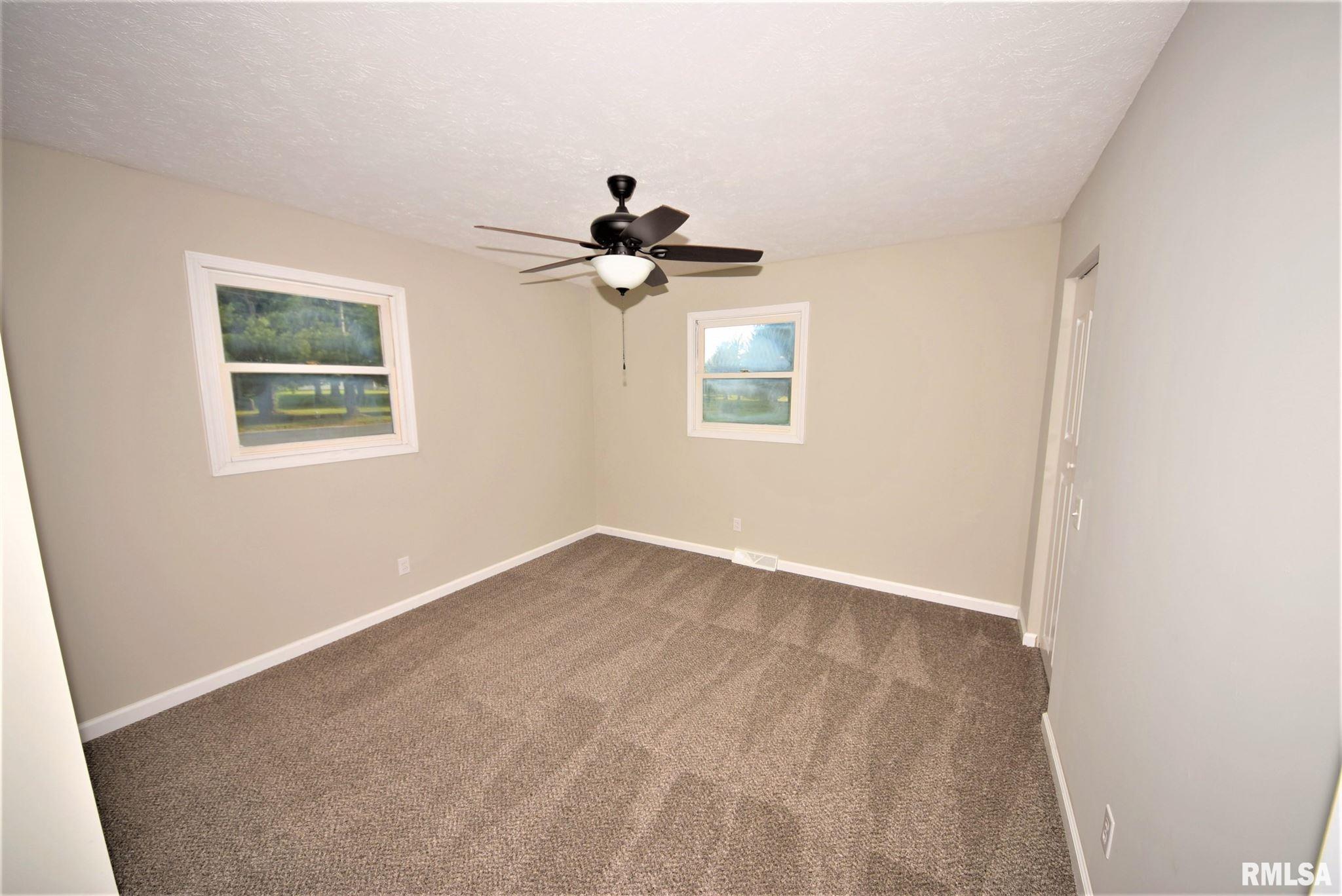 865 North Oaklane Road Springfield, IL 62712 - Photo 24 of 37