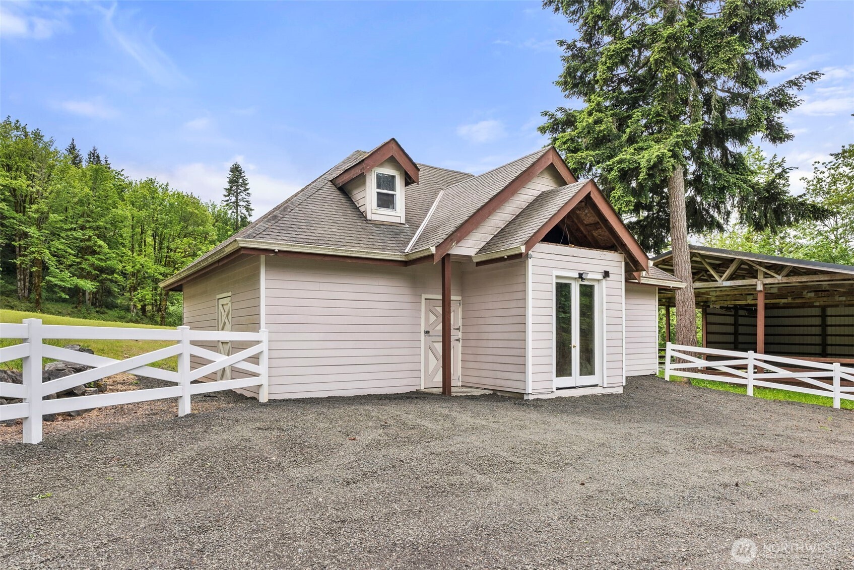 1410 Summit Lake Shore Road Northwest Olympia, WA 98502 - Photo 35 of 40