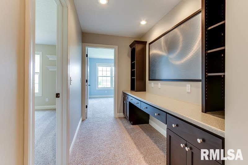 3247 Westminster Road Bettendorf, IA 52722 - Photo 15 of 24 Gallery Image 15