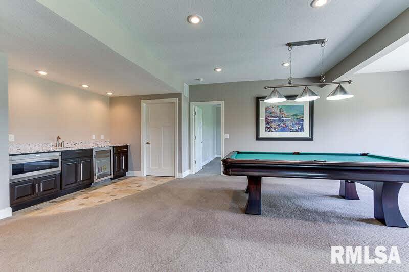 3247 Westminster Road Bettendorf, IA 52722 - Photo 20 of 24 Gallery Image 20