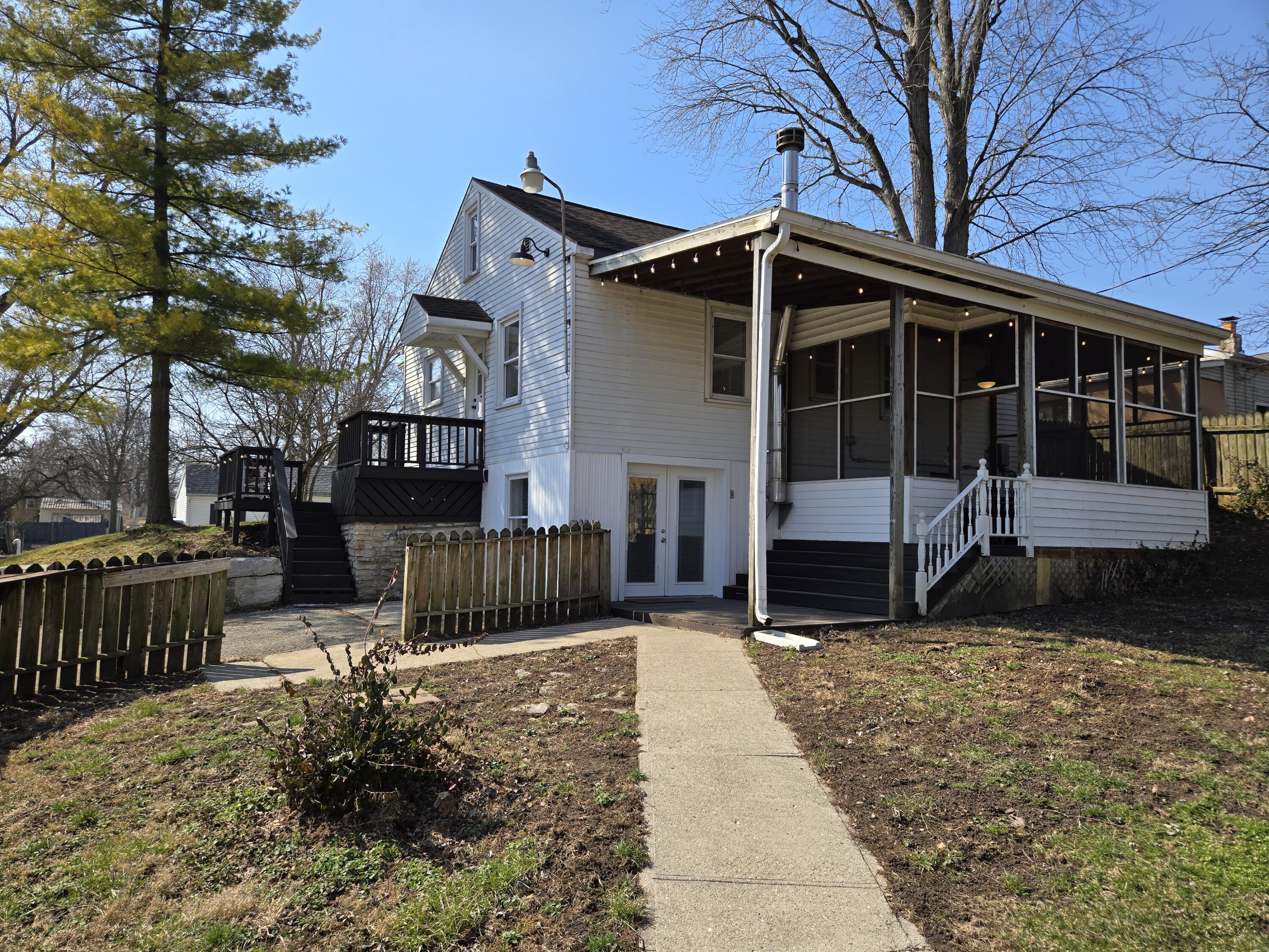218 Rosewood Road Medway, OH 45341 - Photo 4 of 78 20250313_121124