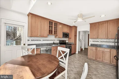 $675,000 | 19005 Plummer Drive, Germantown, MD 20876