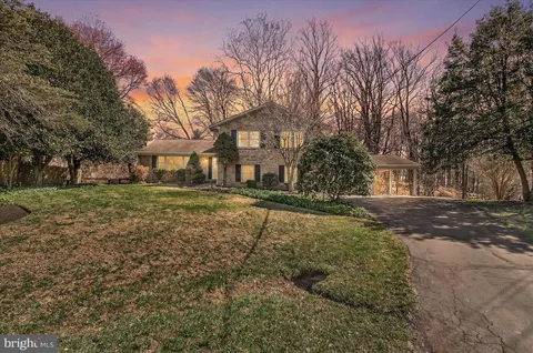 $675,000 | 19005 Plummer Drive, Germantown, MD 20876