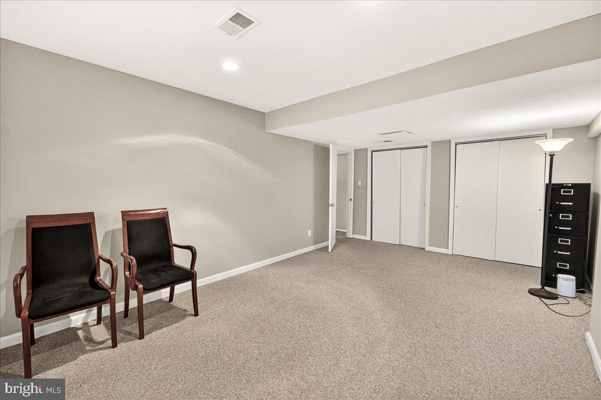 19005 Plummer Drive Germantown, MD 20876 - Photo 35 of 57