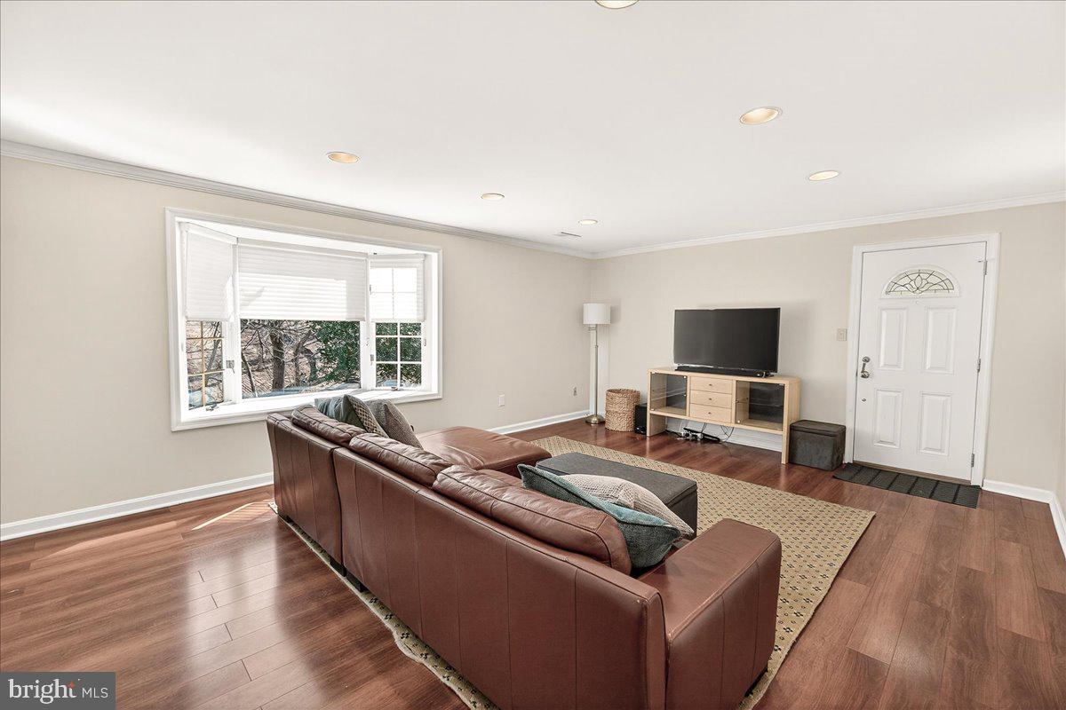 19005 Plummer Drive Germantown, MD 20876 - Photo 36 of 57