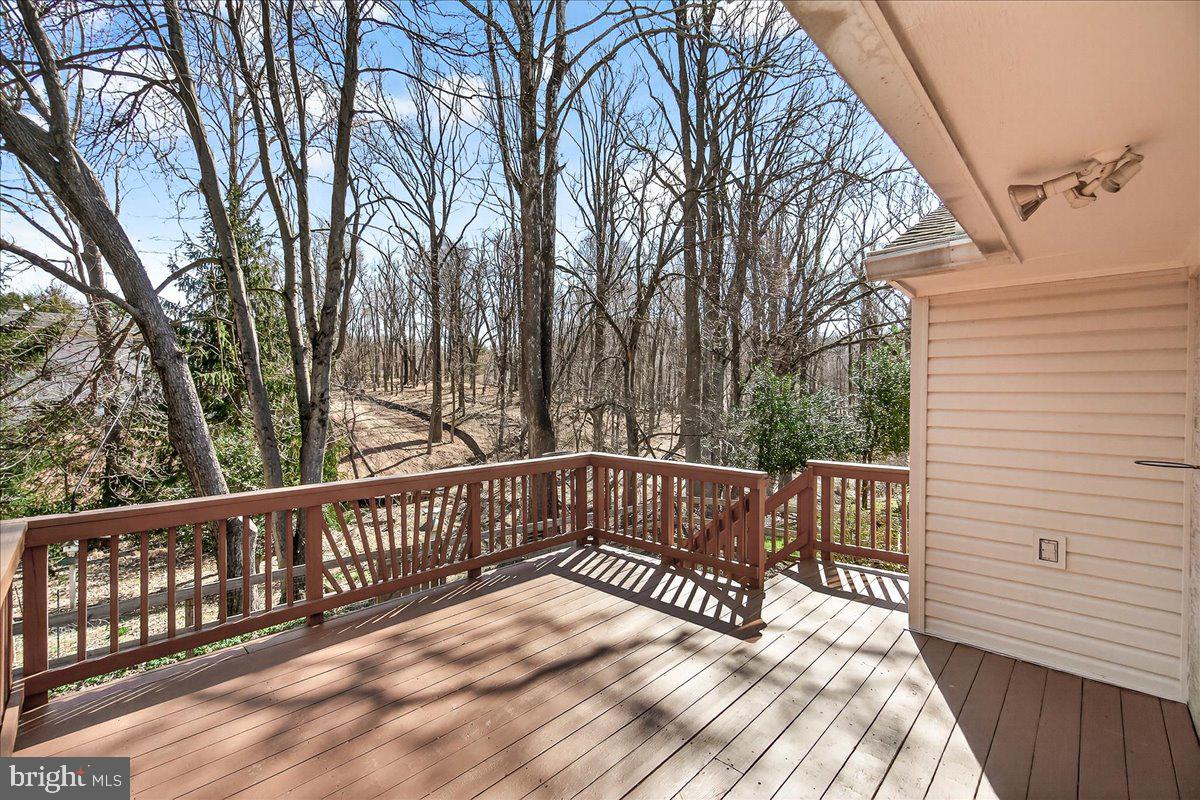 19005 Plummer Drive Germantown, MD 20876 - Photo 40 of 57