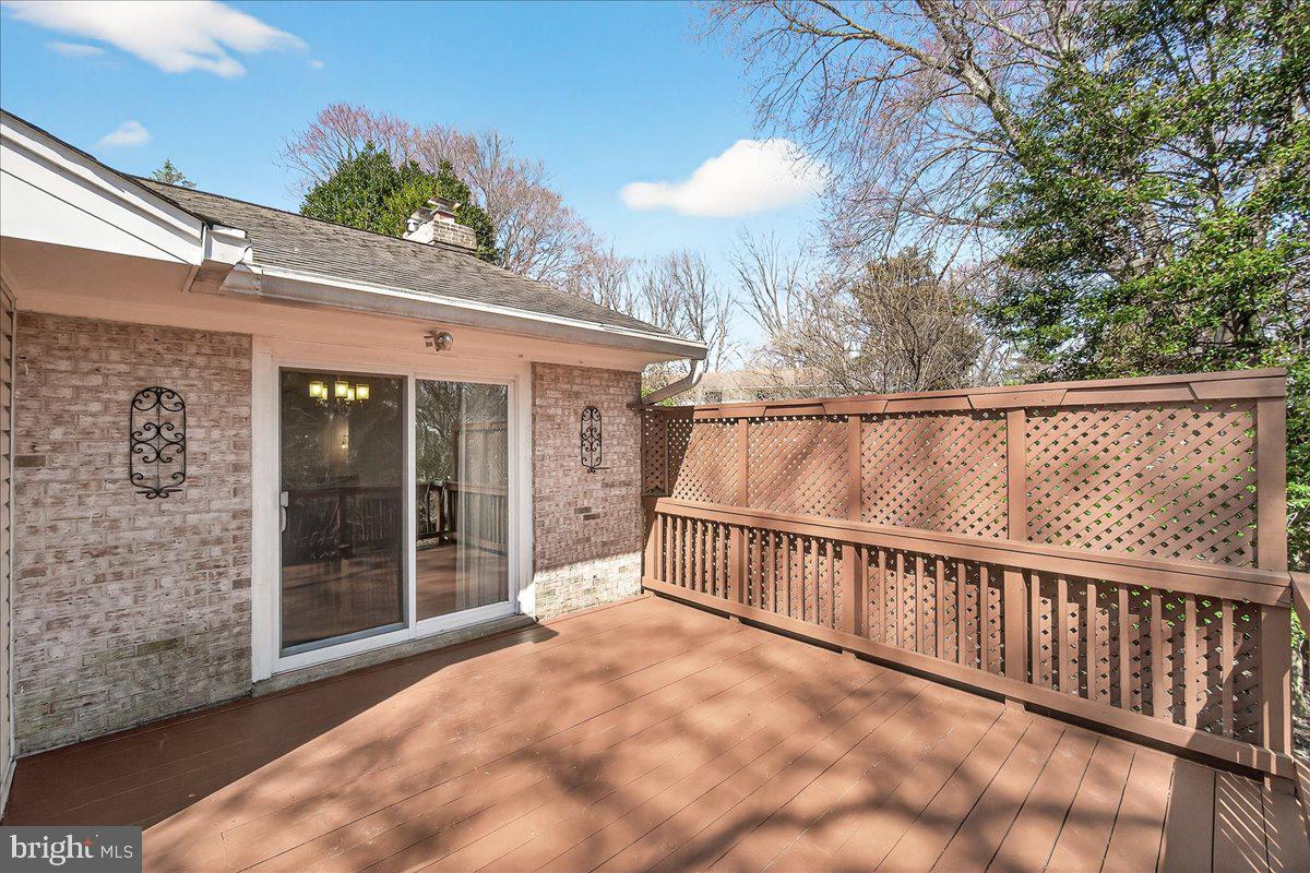 19005 Plummer Drive Germantown, MD 20876 - Photo 41 of 57