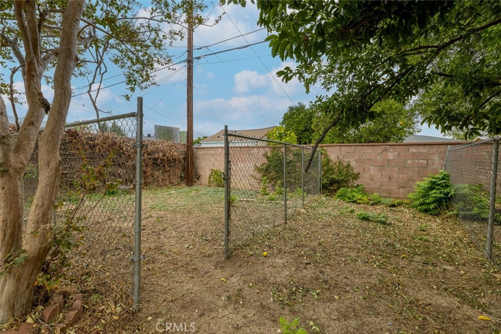 18919 Hart Street Reseda, CA 91335 - Photo 23 of 23