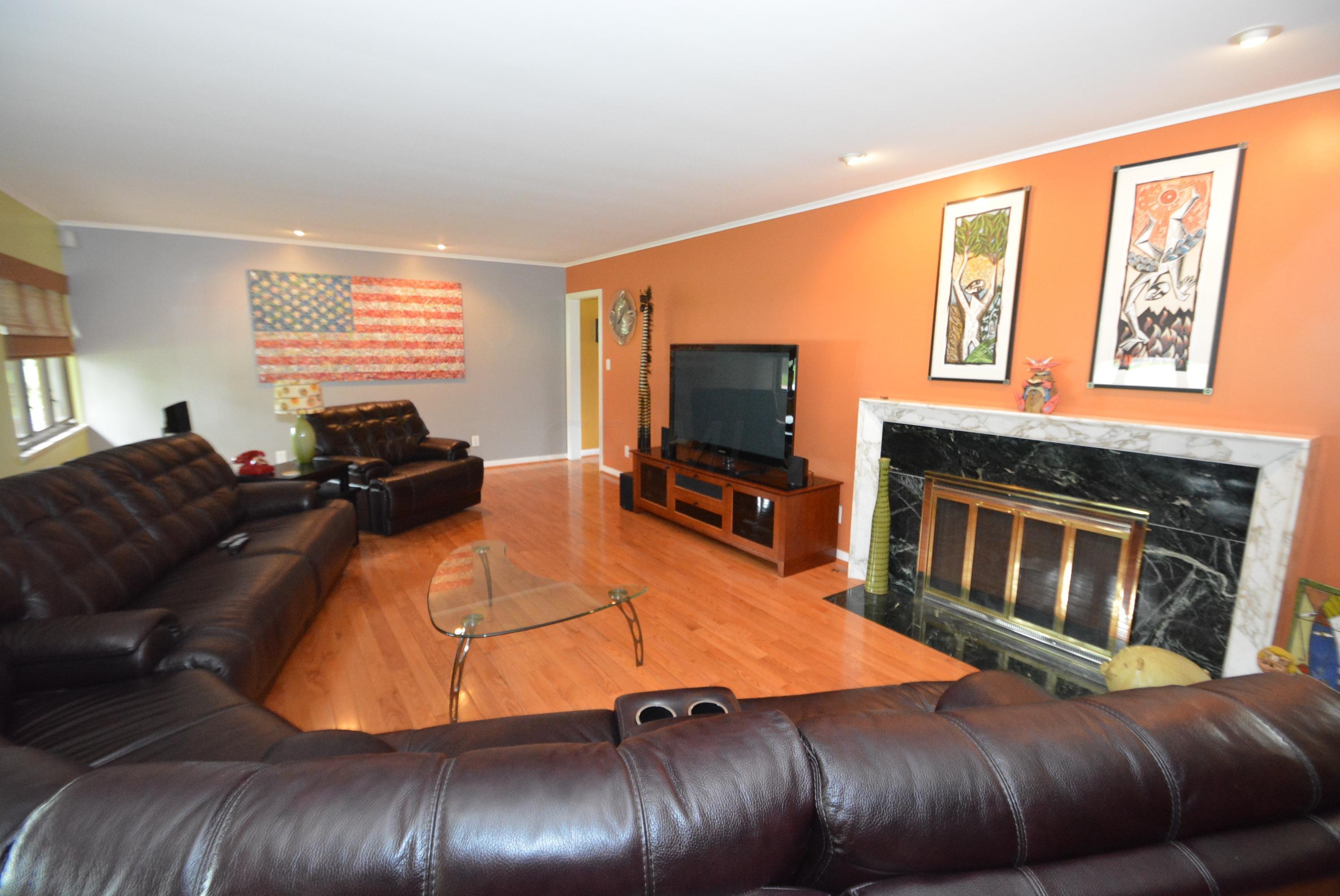 2830 Exmoor Road Columbus, OH 43221 - Photo 2 of 23