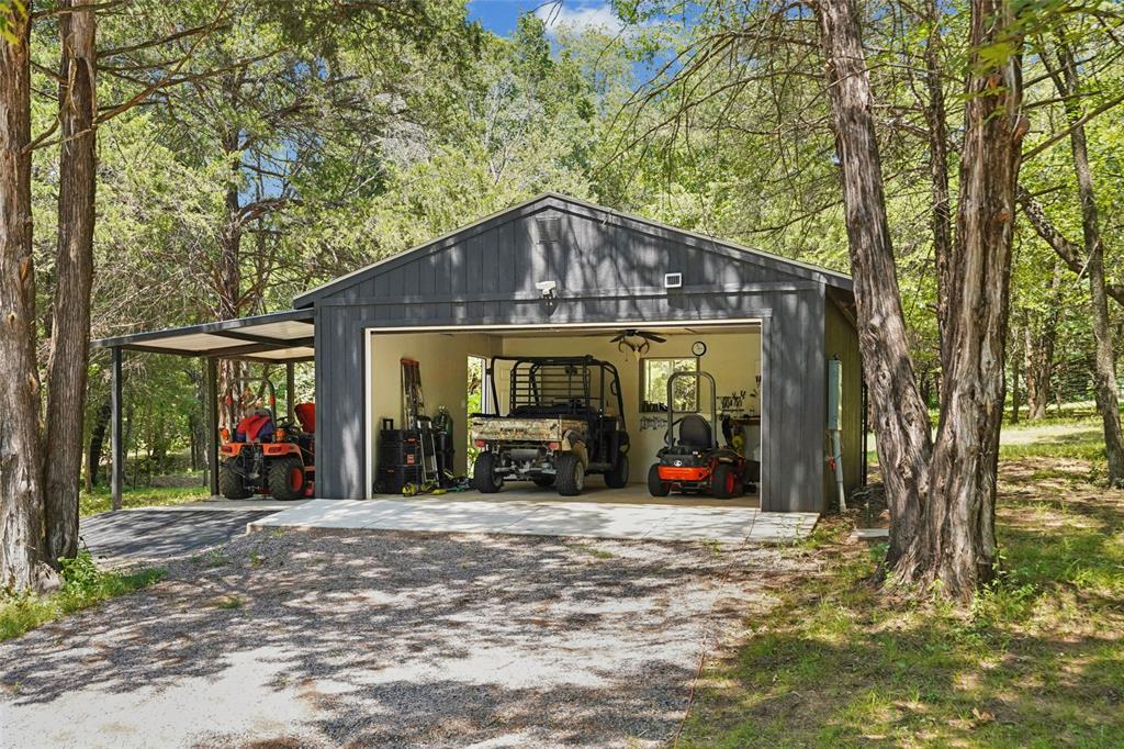 1433 Old Sadler Road Sadler, TX 76264 - Photo 32 of 40
