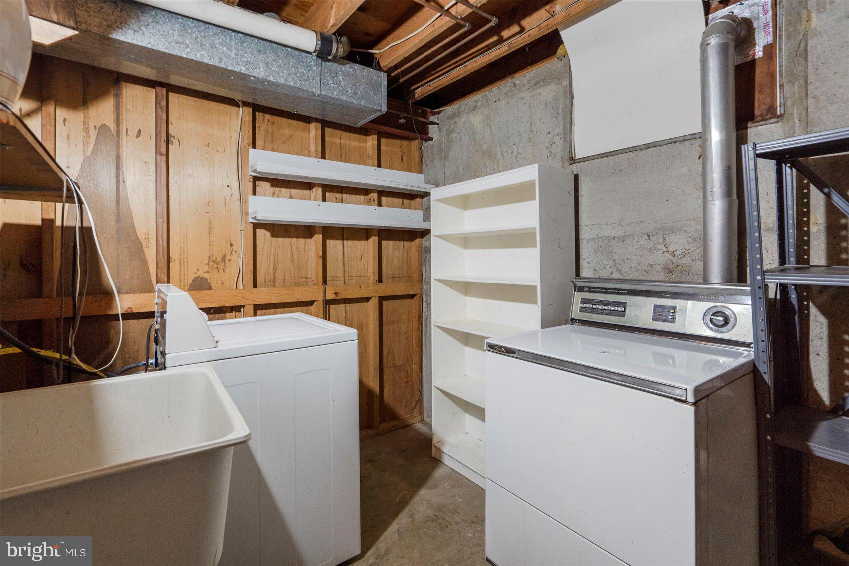 151 Spring Path Arnold, MD 21012 - Photo 44 of 53 Laundry