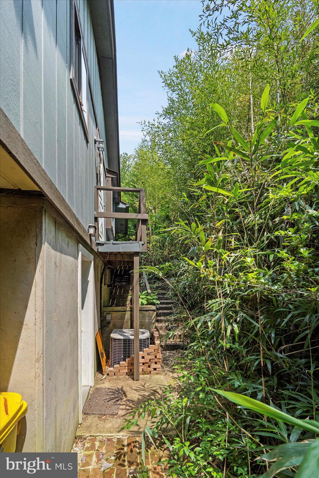 151 Spring Path Arnold, MD 21012 - Photo 48 of 53 Exterior Side