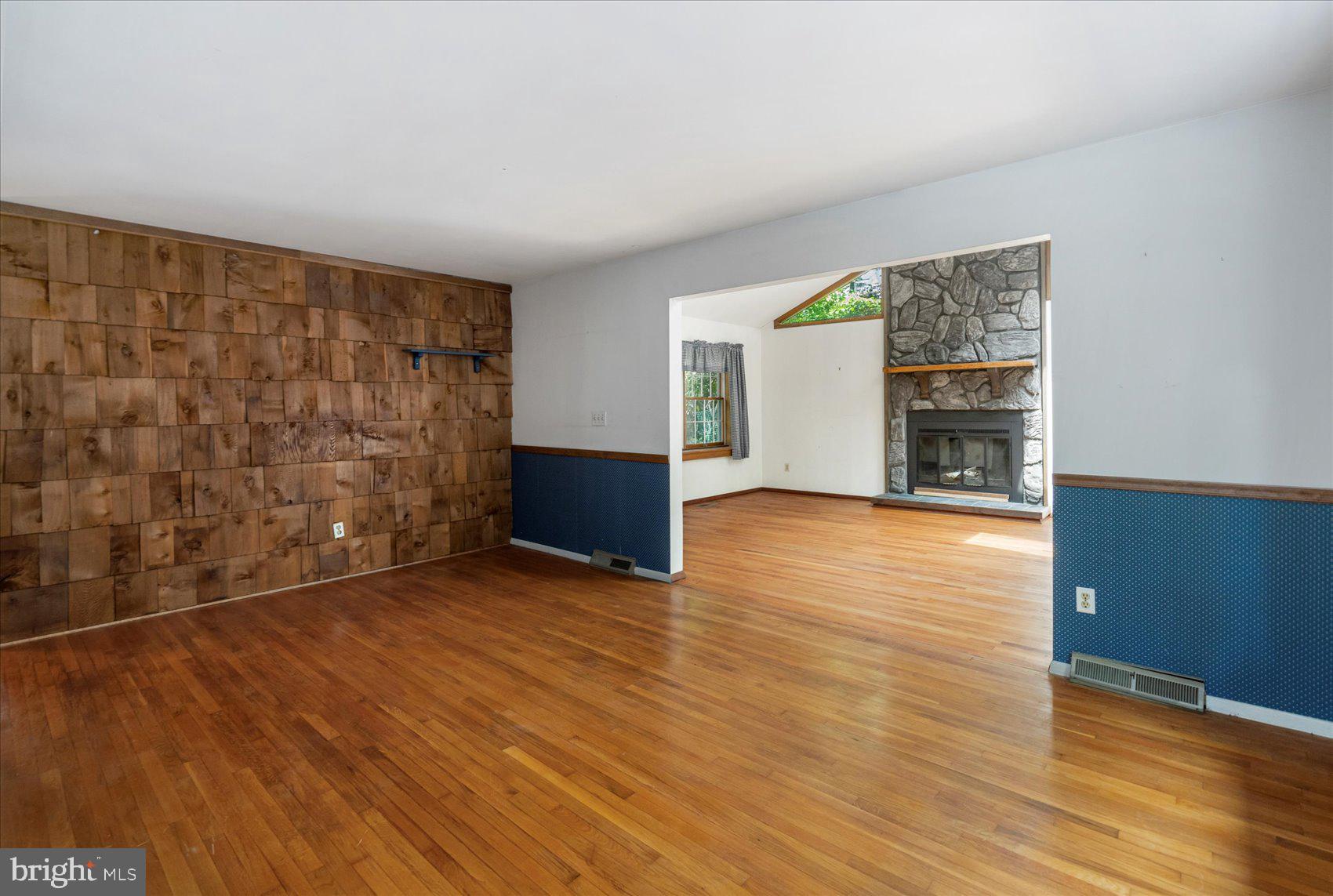 151 Spring Path Arnold, MD 21012 - Photo 10 of 53 Dining Room