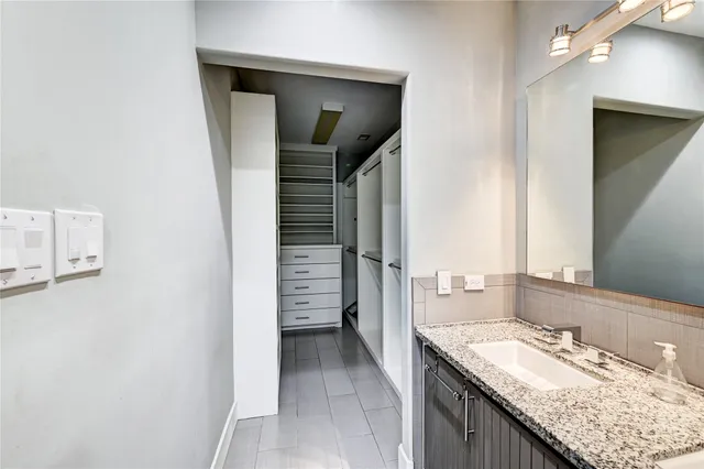 a view of walk in closet