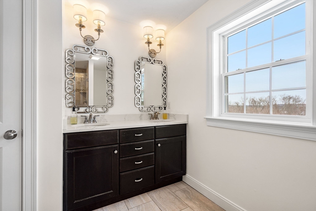 718 Main Street West Newbury, MA 01985 - Photo 21 of 42