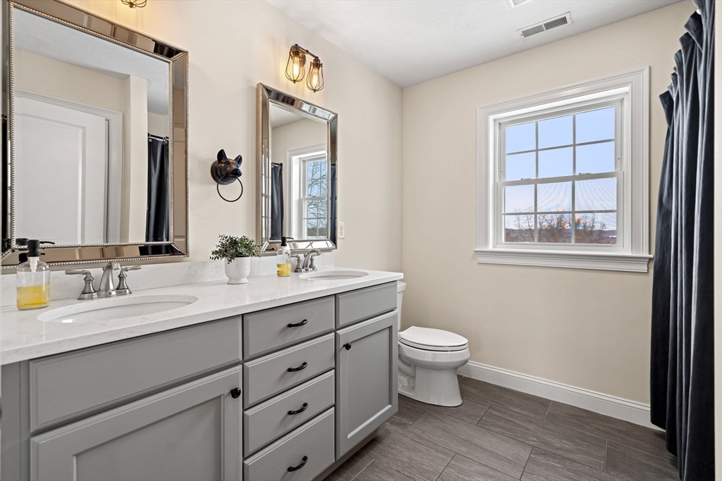 718 Main Street West Newbury, MA 01985 - Photo 26 of 42