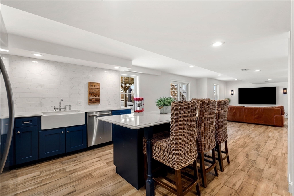 718 Main Street West Newbury, MA 01985 - Photo 28 of 42