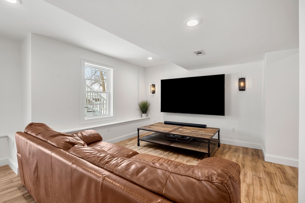 718 Main Street West Newbury, MA 01985 - Photo 32 of 42