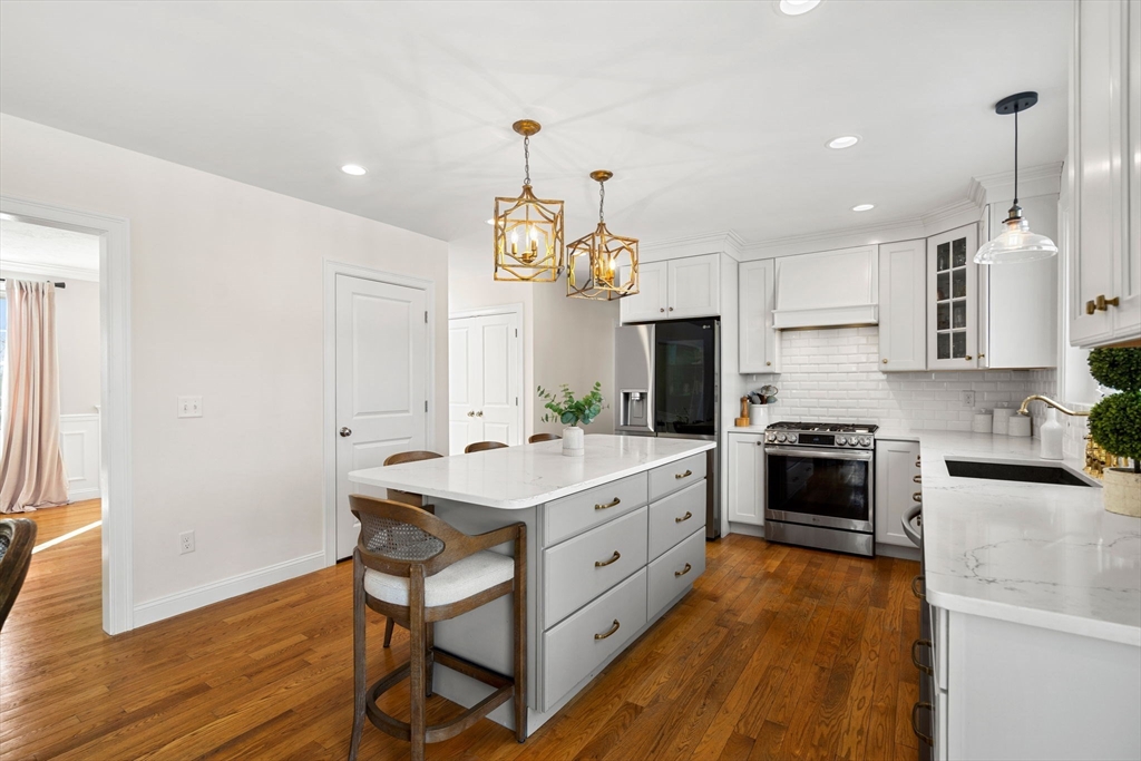 718 Main Street West Newbury, MA 01985 - Photo 9 of 42