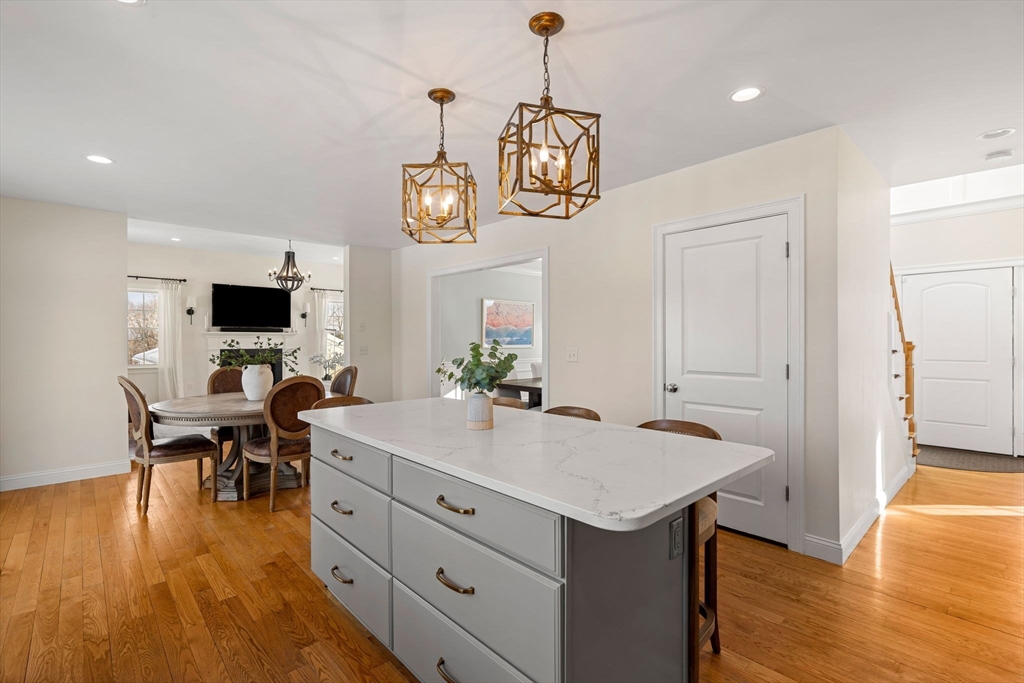 718 Main Street West Newbury, MA 01985 - Photo 10 of 42