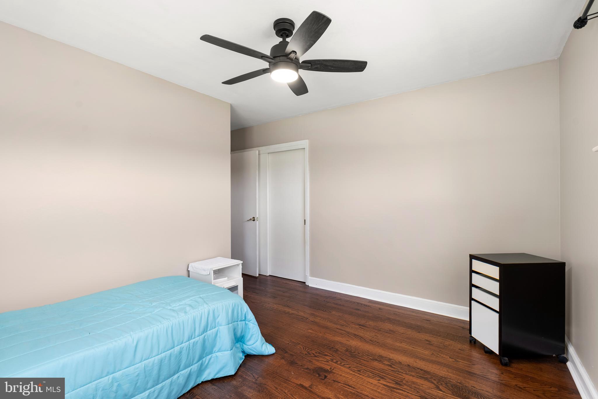 6605 Mt Vista Road Kingsville, MD 21087 - Photo 29 of 54 a bedroom with a bed and a ceiling fan