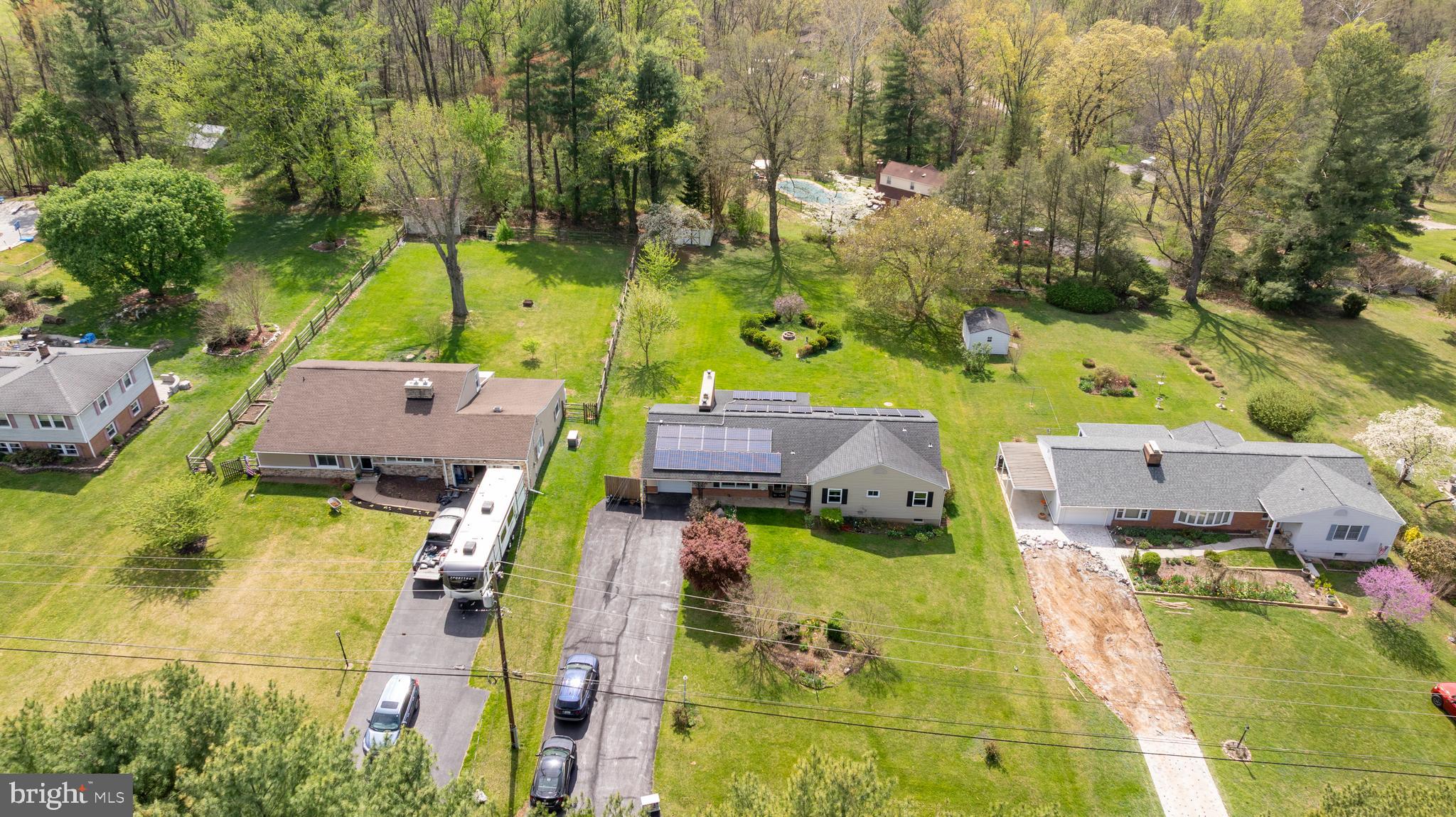 6605 Mt Vista Road Kingsville, MD 21087 - Photo 49 of 54 an aerial view of residential houses with outdoor space and swimming pool