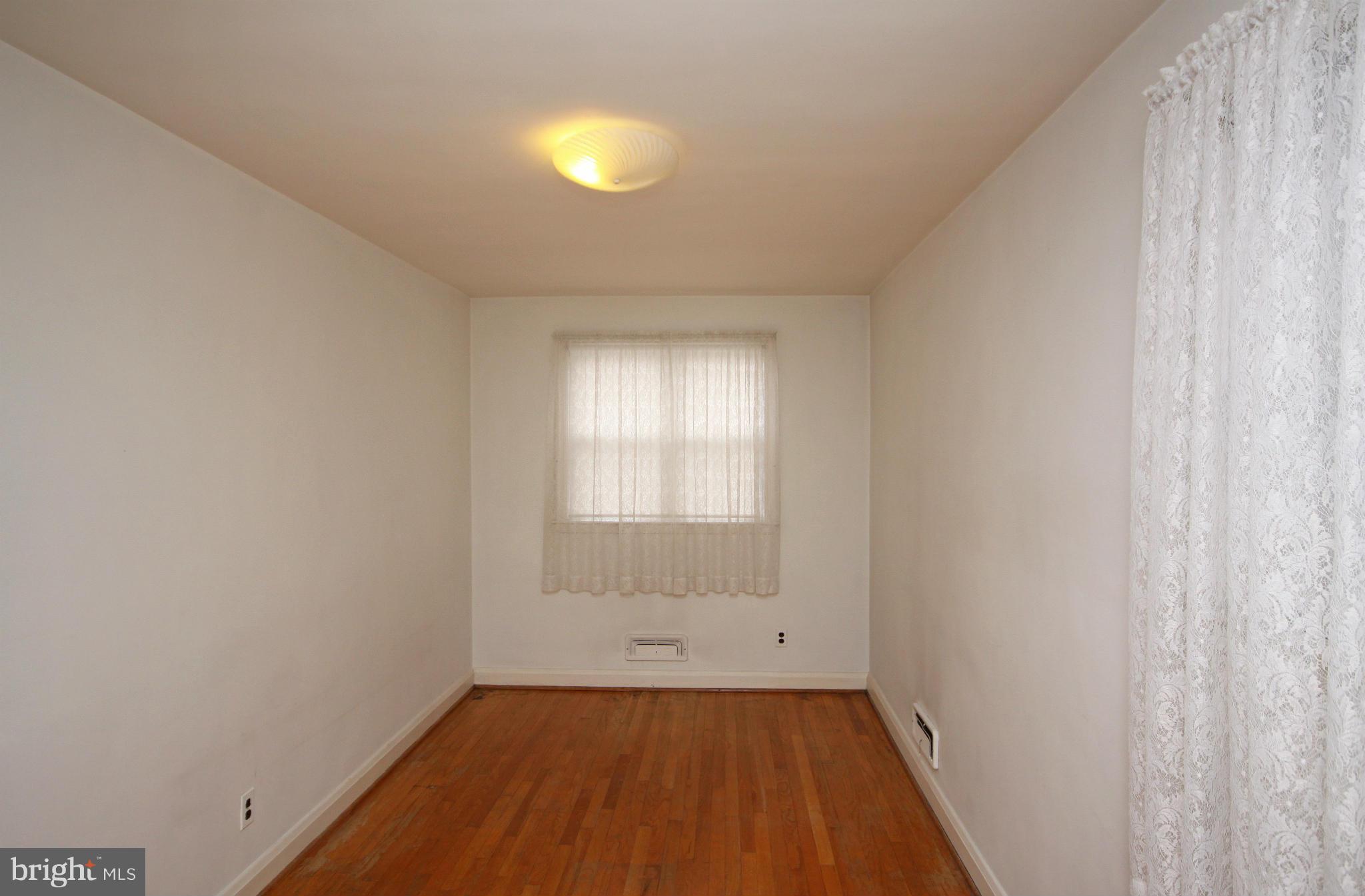 1931 Church Road Baltimore, MD 21222 - Photo 9 of 17 Bedroom