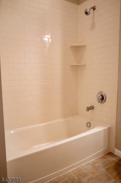 804 River Place Butler, NJ 07405 - Photo 17 of 32