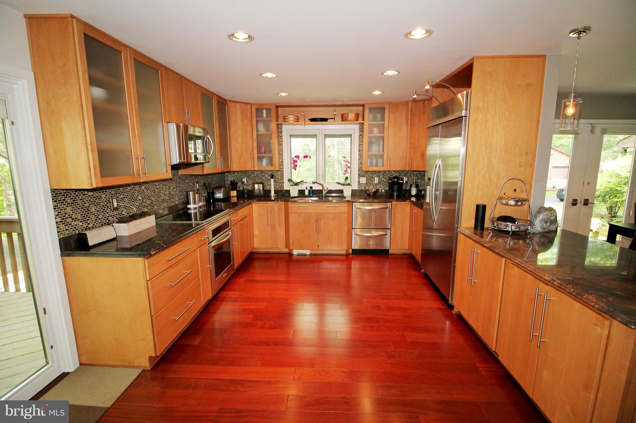 2012 Burdock Road Baltimore, MD 21209 - Photo 11 of 30 Kitchen