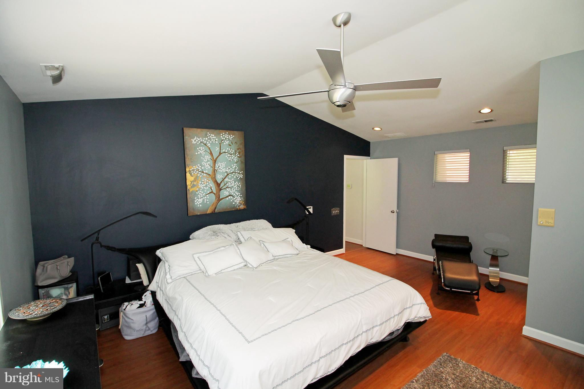 2012 Burdock Road Baltimore, MD 21209 - Photo 18 of 30 Bedroom (Master)