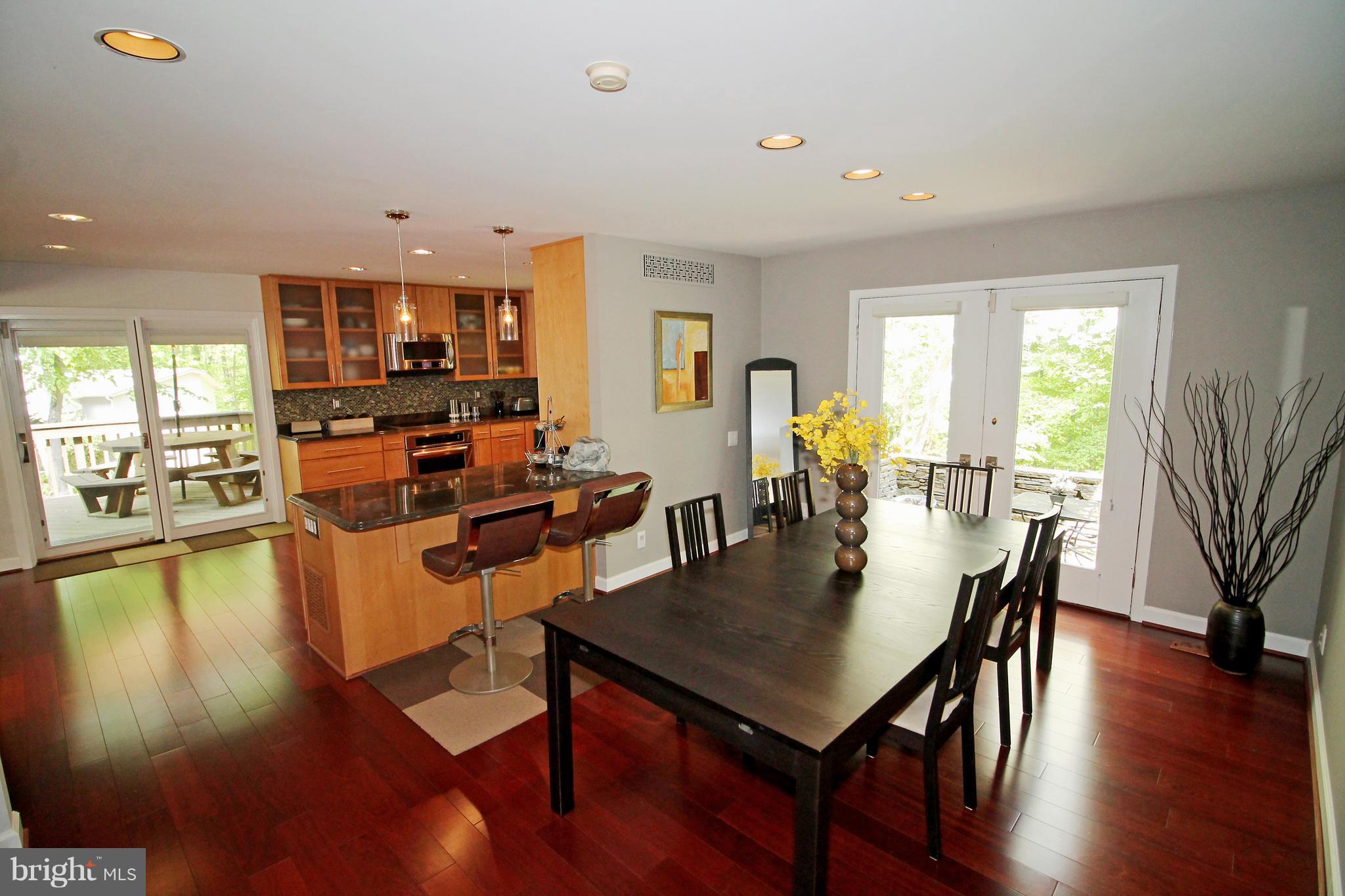 2012 Burdock Road Baltimore, MD 21209 - Photo 9 of 30 Dining Room