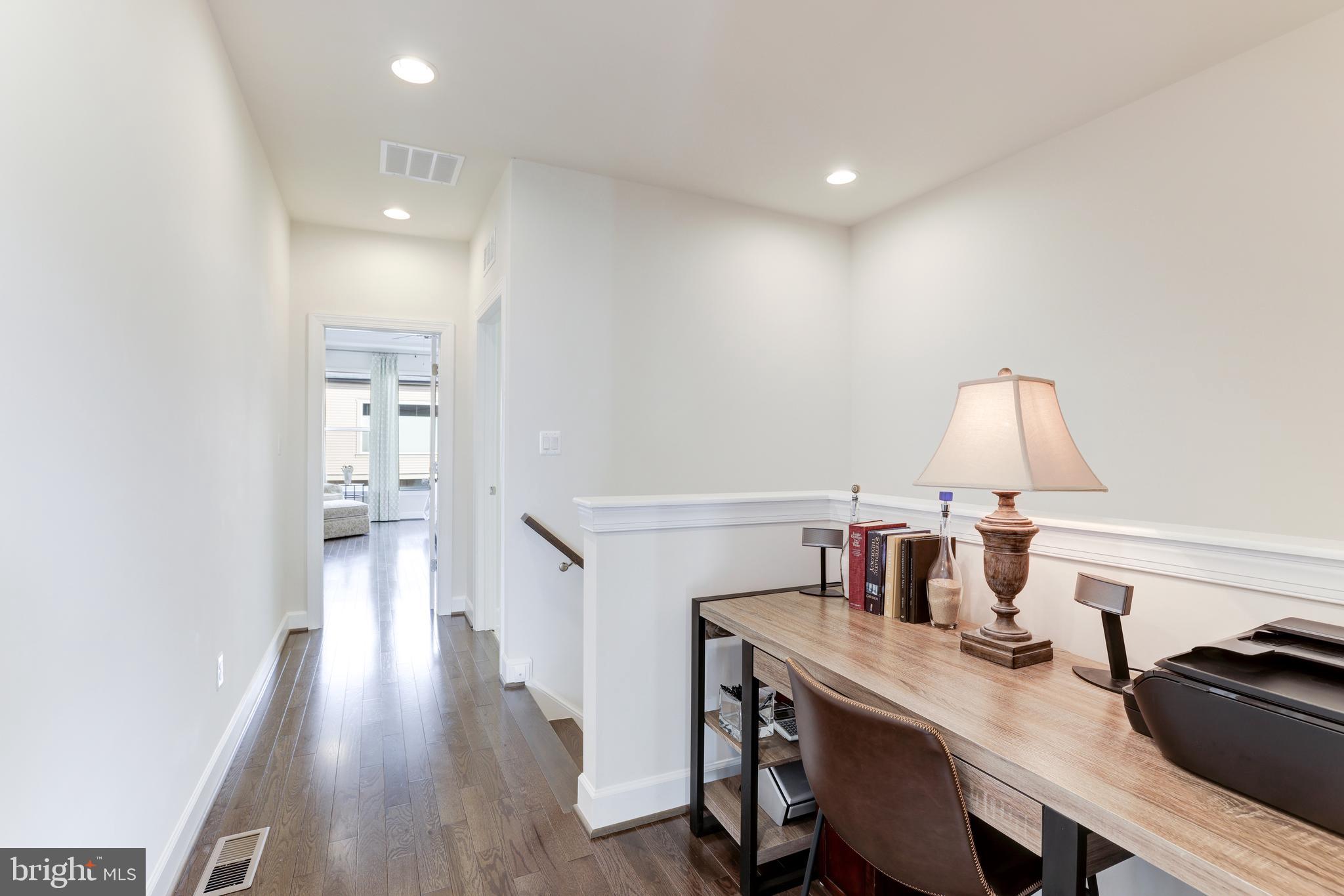 42284 Porter Ridge Terrace Brambleton, VA 20148 - Photo 21 of 41 Gallery Image 21
