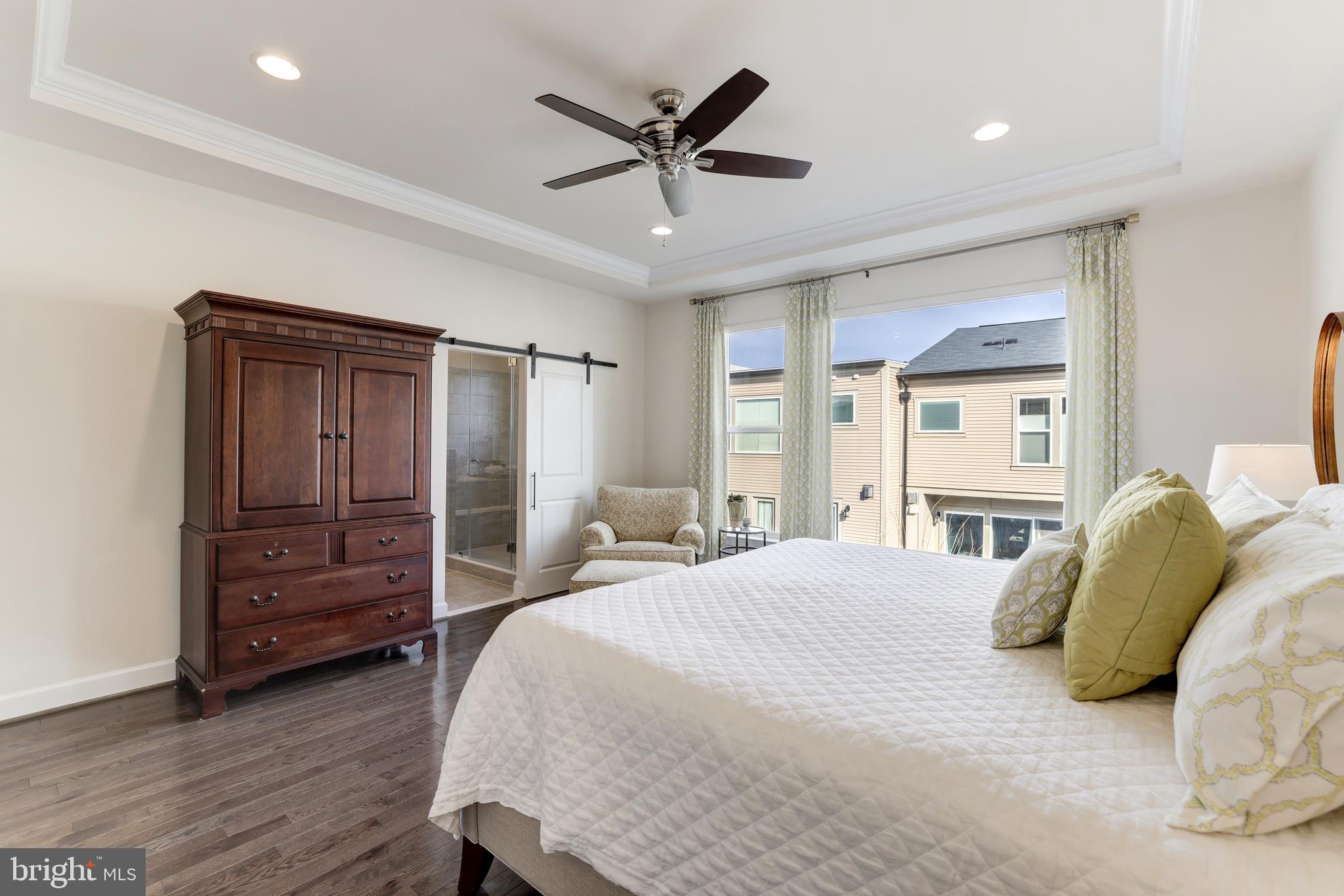 42284 Porter Ridge Terrace Brambleton, VA 20148 - Photo 27 of 41 Gallery Image 27