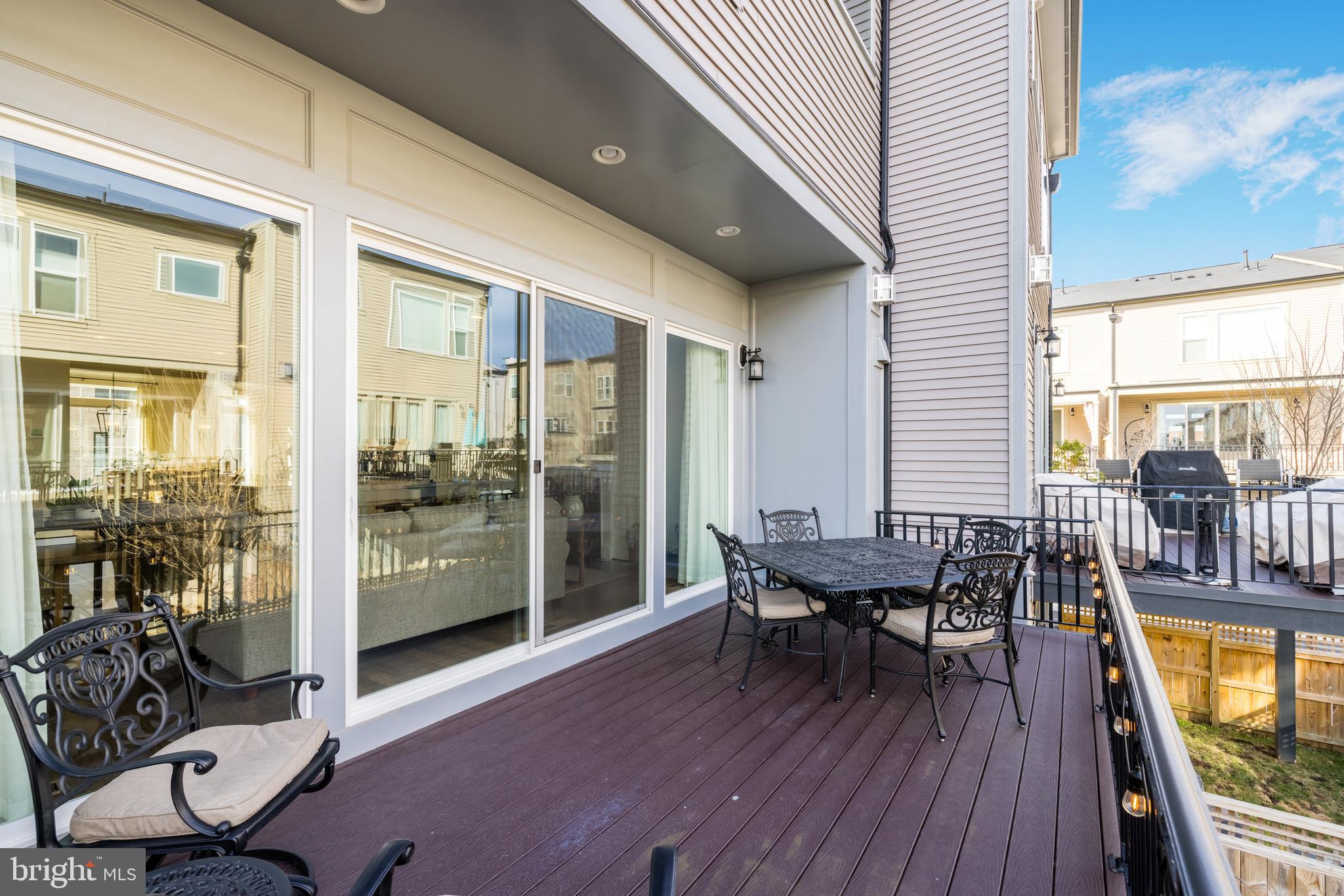 42284 Porter Ridge Terrace Brambleton, VA 20148 - Photo 37 of 41 Gallery Image 37
