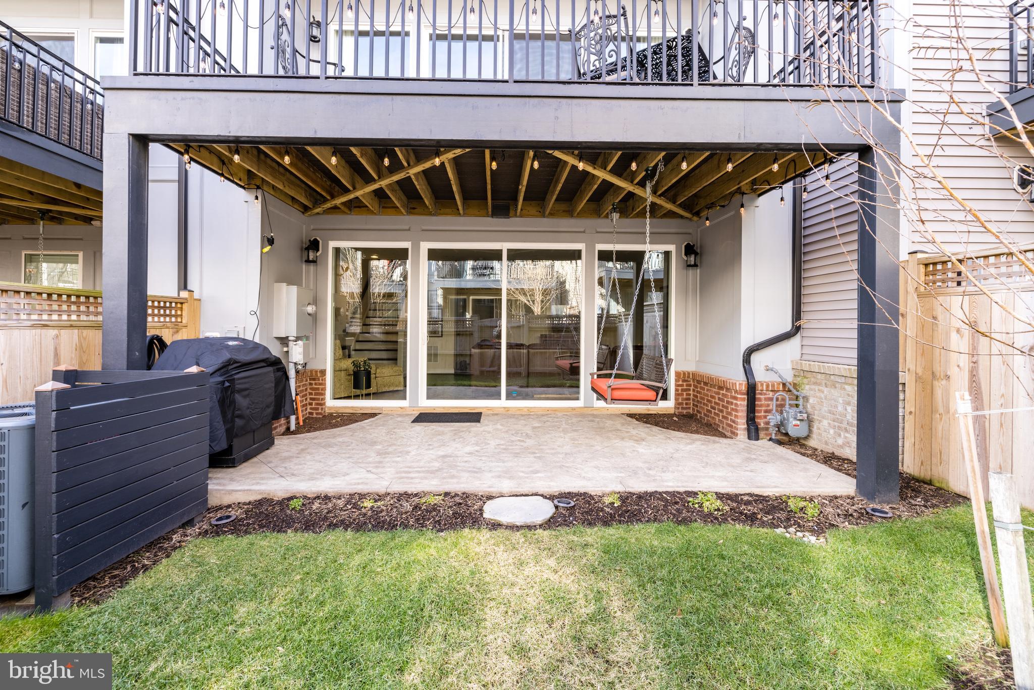 42284 Porter Ridge Terrace Brambleton, VA 20148 - Photo 40 of 41 Gallery Image 40