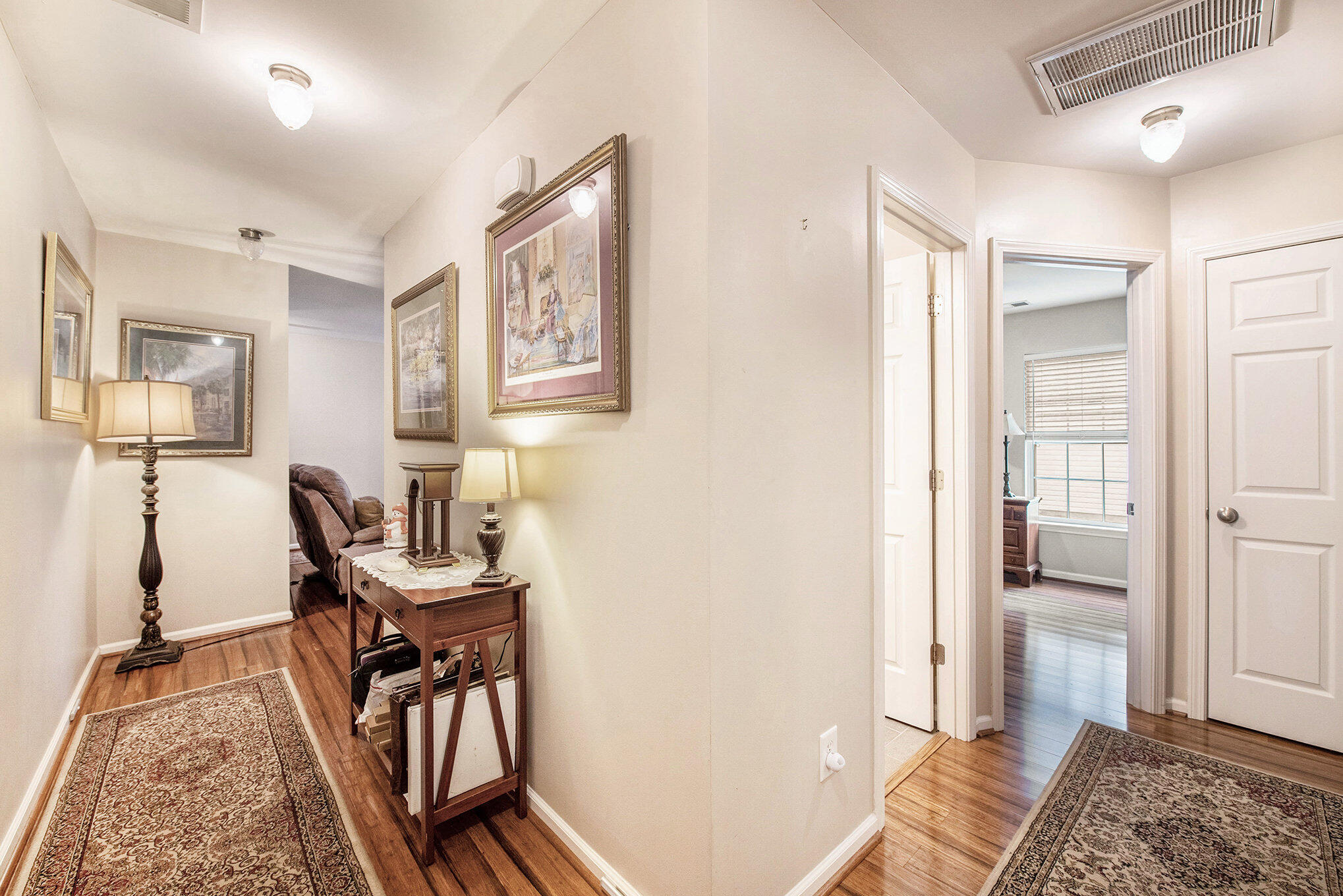 1044 Steelchase Lane Hanahan, SC 29410 - Photo 6 of 19 002_file_667