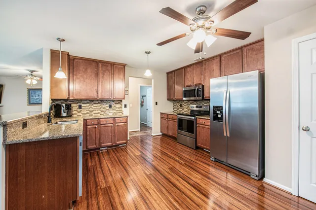 $385,000 | 1044 Steelchase Lane, Hanahan, SC 29410