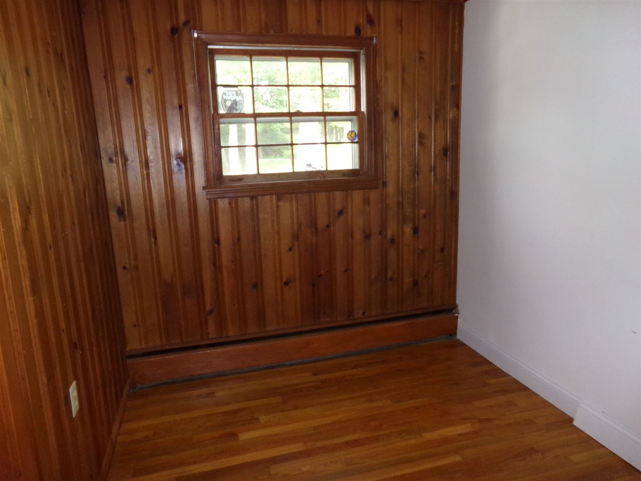 196 Adams Street Rutland, VT 05701 - Photo 4 of 9
