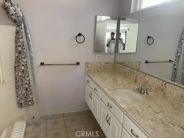 $6,000 | 200 Sleepy Hollow Terrace, Glendale, CA 91206