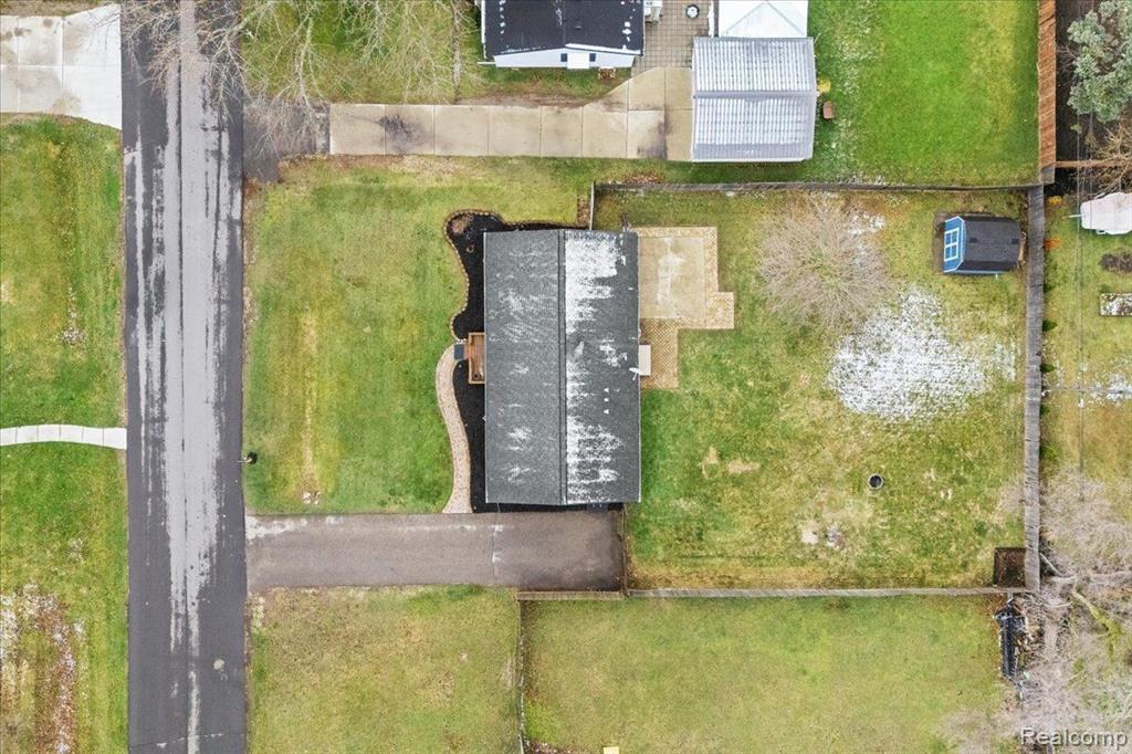 2627 Longview Avenue Rochester, MI 48307 - Photo 29 of 35