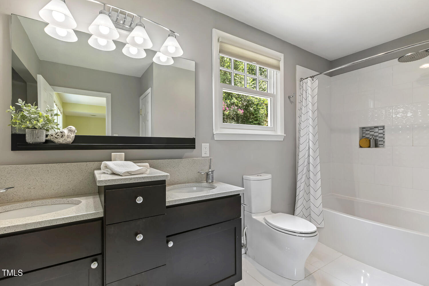 1520 Hanover Street Raleigh, NC 27608 - Photo 25 of 37 028