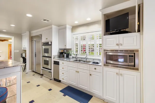 $2,350,000 | 4320 Rand Lane, Sacramento, CA 95864