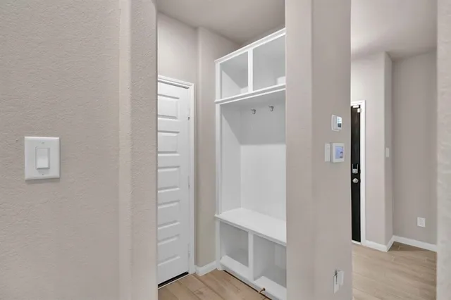 $2,400 | 16012 Oregon Oak Drive, Houston, TX 77084