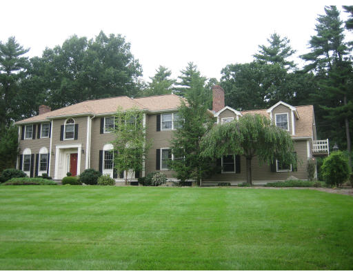 14 Anna's Way Boxford, MA 01921 - Photo 1 of 16 Gallery Image 1