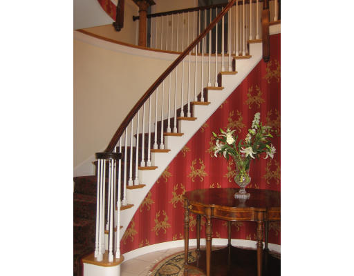 14 Anna's Way Boxford, MA 01921 - Photo 11 of 16 Gallery Image 11