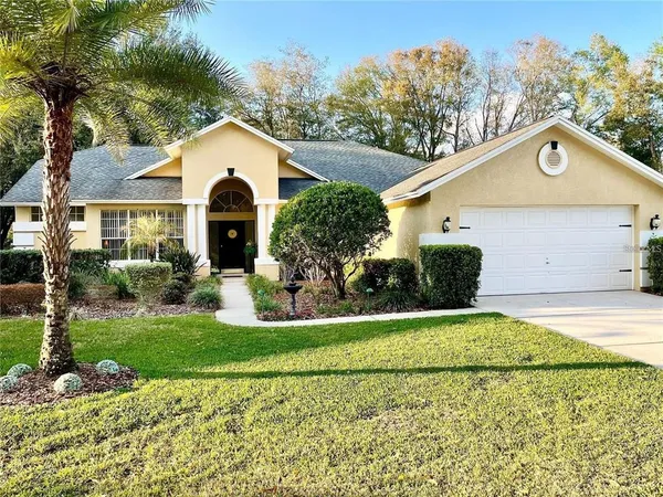 $2,975 | 4918 Willow Ridge Terrace, Valrico, FL 33596