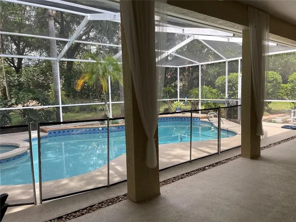 $2,975 | 4918 Willow Ridge Terrace, Valrico, FL 33596