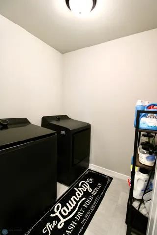 $355,000 | 6737 71st Avenue South, Horace, ND 58047