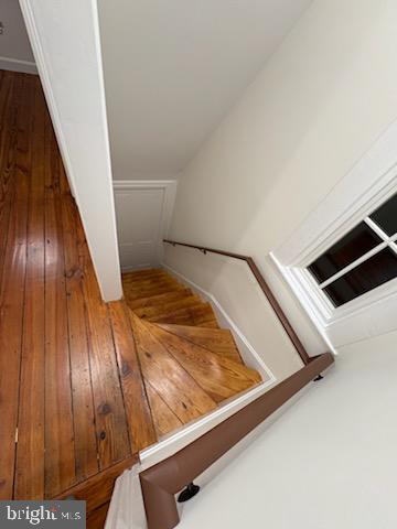 1948 Forest Grove Road Furlong, PA 18925 - Photo 95 of 149 Back Staircase